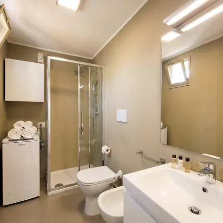 Bozzi Luxury Aparthotel 3*